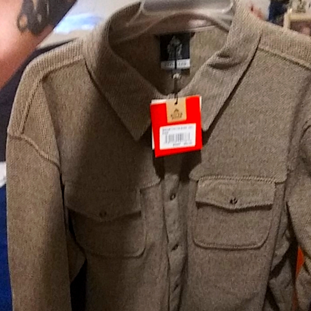 Tan fleece never worn size XXL